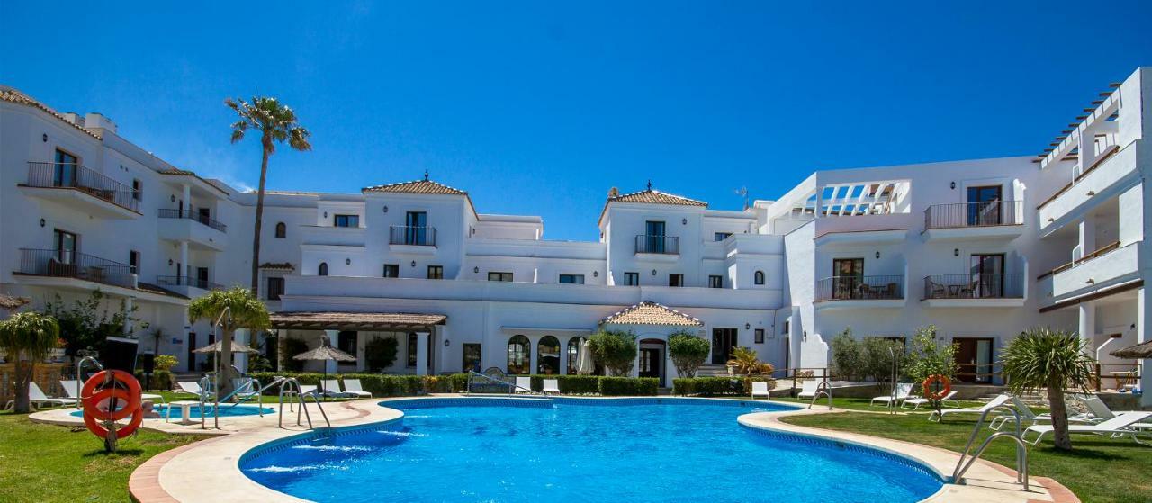 Hotel Dona Lola Zahara Захара-де-лос-Атунес Экстерьер фото